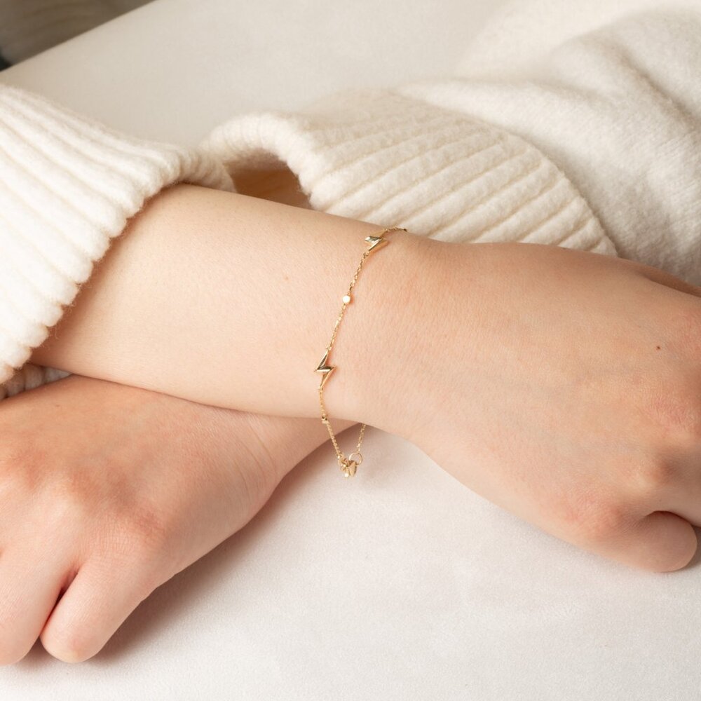 14K Solid Yellow Gold Lightning Bolt Adjustable Bracelet 7"
